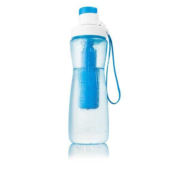 תמונה של בקבוק מים 0.75 ליטר עם קרחון